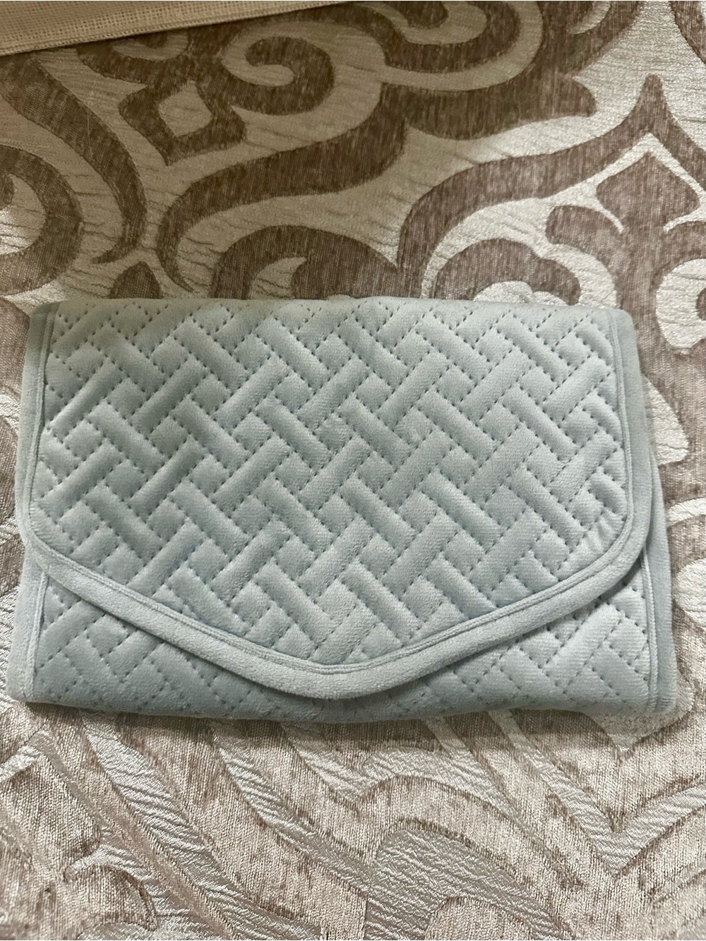 Quilted Fold-Over Jewelry Clutch in Pale Gray